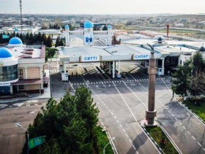 
                    Скопление лиц и авто на границе с Узбекистаном прокомментировал КНБ РК
                