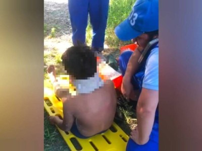 
                    Полицейский спас тонущего мальчика в Талдыкоргане  
                