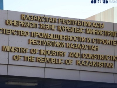 
                    Специально созданная рабочая группа рассмотрит петицию против утильсбора в Казахстане
                