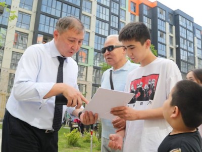 
                    Около 400 алматинцев получили жилье
                