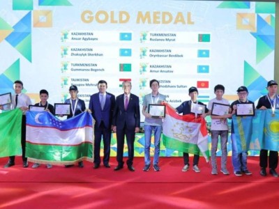 
                    Казахстанские школьники завоевали четыре медали на олимпиаде в Узбекистане 
                