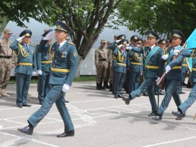 
                    Около двух тысяч призывников присягнули на верность Родине в южном регионе Казахстана
                