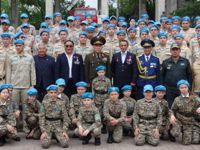 
                    В Алматы чествовали выпускников 9-х классов движения «Жас сарбаз»
                