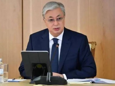 
                    Токаев осудил покушение на жизнь премьер-министра Словакии
                