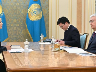 
                    Токаеву доложили о финансовом положении «Казпочты» 
                