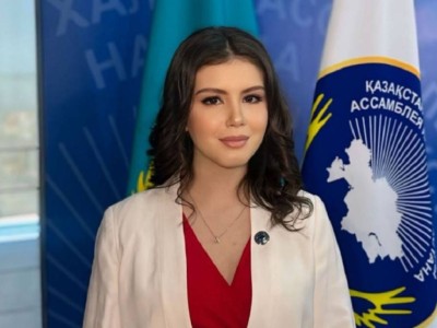 
                    Анна Торосян: Давайте скажем мамам самые теплые слова
                