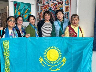 
                    Лоскутная мозаика: казахстанцы стали призерами международного фестиваля
                