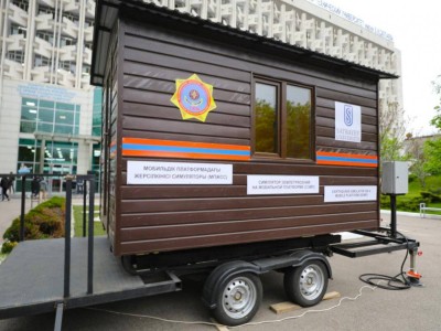 
                    Мобильный симулятор землетрясений разработали алматинские студенты для ДЧС
                