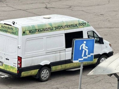 
                    В Алматы проводится рейд по проверке токсичности и дымности выхлопных газов автомобилей
                