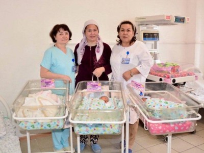 
                    Нариман, Нуриман, Нурман: тройня родилась в Туркестанской области
                