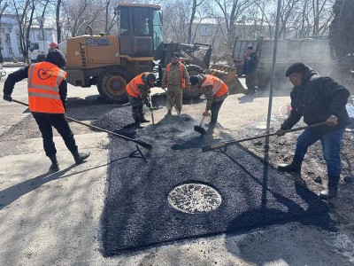 
                    В Алматы начинается текущий ремонт дорог
                