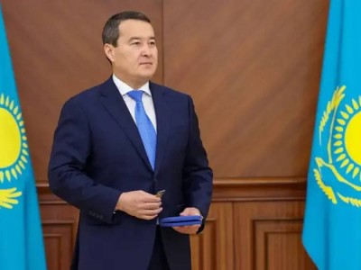 
                    Алихан Смаилов получил новую должность
                