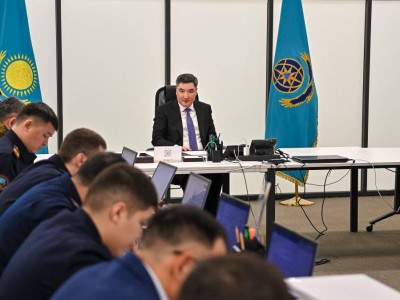
                    Олжас Бектенов: «Главное — спасение людей и минимизация последствий стихии»
                
