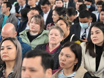
                    Ремонт сетей и подземных переходов: как решаются проблемы горожан, озвученные на встречах с акимом Алматы
                