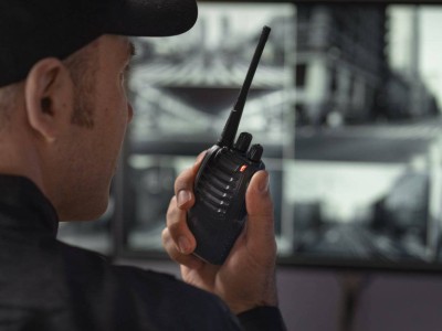 
                    Возложить вооруженную охрану на ЧОО предложил депутат Госдумы РФ
                
