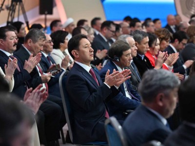 
                    Базовые ценности казахстанского общества назвал Токаев
                