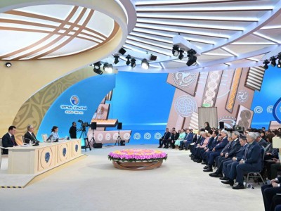 
                    Токаев: Курултай никогда не был площадкой для помпезных собраний и бесполезных разговоров, этого не будет и впредь
                