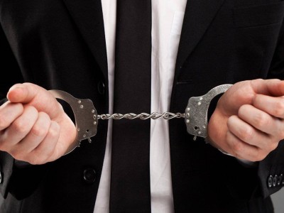 
                    Более 6 млн тенге похитил частный судебный исполнитель
                