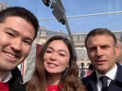 
                    Эмманюэль Макрон поздравил казахстанцев с помолвкой
                