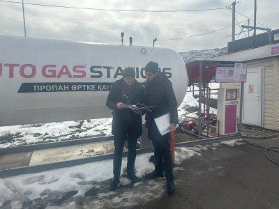 
                    Около 20 нарушений выявлено на придорожной автогазозаправочной станции в Алматинской области
                