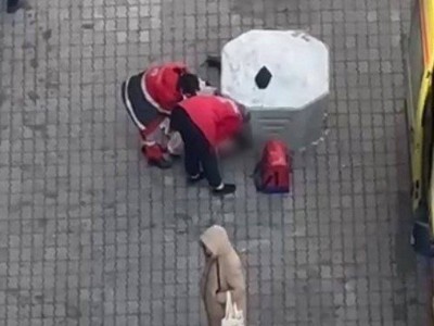 
                    Беременная девушка спрыгнула из окна многоэтажного дома в Алматы
                