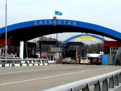 
                    Изменился режим работы пунктов пропуска на границе Казахстана
                