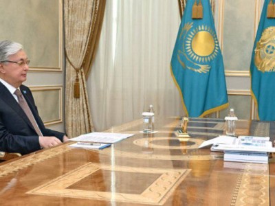 
                    Президент принял председателя Агентства по делам госслужбы
                