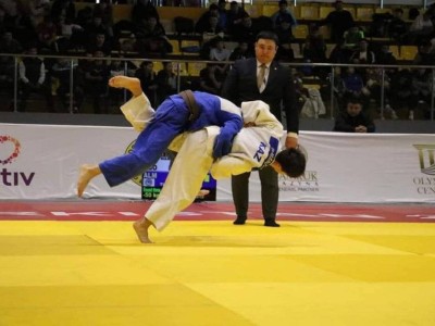
                    Чемпионат Казахстана по дзюдо проходит в Туркестане
                