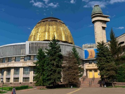 
                    Самая знаковая улица Алматы существует более 100 лет
                