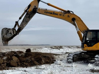 
                    Работы по восстановлению водоснабжения в Майкаине продолжаются
                