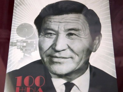 
                    В Алматы открылась экспозиция к 110-летию Шакена Айманова
                