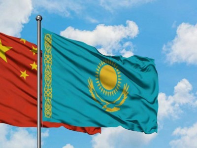 
                    Китай стал главным торговым партнером Казахстана
                