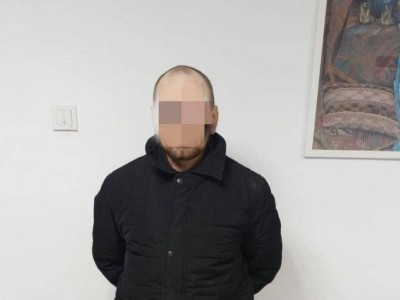
                    Избил девушку и скрылся с места преступления мужчина в ЗКО
                