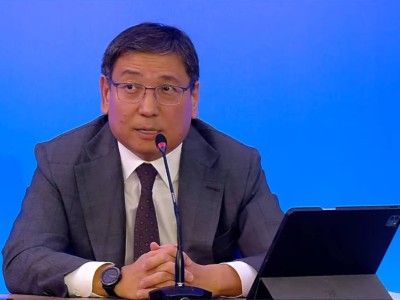 
                    Для решения проблемы перегруженности дорог в Алматы продолжается пробивка ул. Толе би – Досаев
                