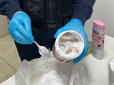 
                    Для торговли редкими наркотиками иностранец прибыл в Алматы
                