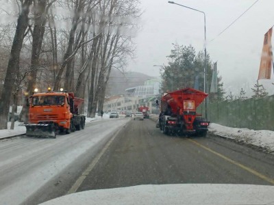 
                    В Алматы организовано круглосуточное дежурство коммунальных служб
                