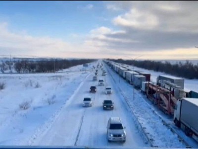 
                    Открыли дорогу Хромтау-Актобе-Хромтау для легковых автомобилей
                