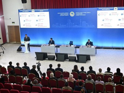 
                    Вопрос застройки предгорий Алматы на особом контроле – Ерболат Досаев
                