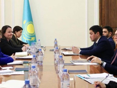 
                    Великобритания предлагает Казахстану развивать совместные проекты в ВИЭ
                