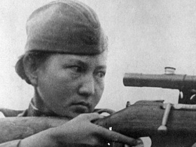 
                    Улицы в лицах: девушка-снайпер навсегда вошедшая в историю
                