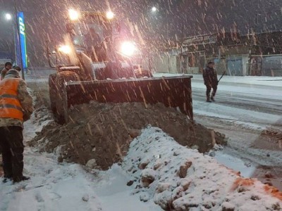 
                    В Алматы выпало 10 см снега
                