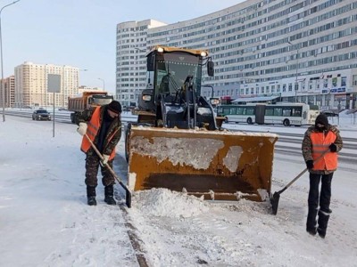 
                    Более 42 тысяч кубометров снега вывезли за ночь из Астаны
                