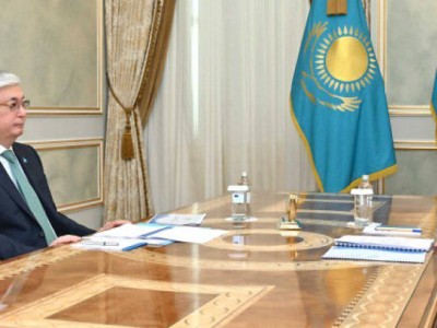 
                    Токаев поручил акиму Жамбылской области повысить доходы жителей
                