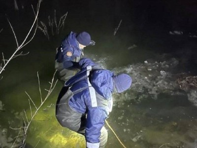 
                    Жителей Семея эвакуировали с острова Бейбітшілік из-за угрозы подтопления
                