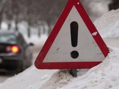 
                    В Казахстане из-за плохой погоды закрыли 10 республиканских трасс
                