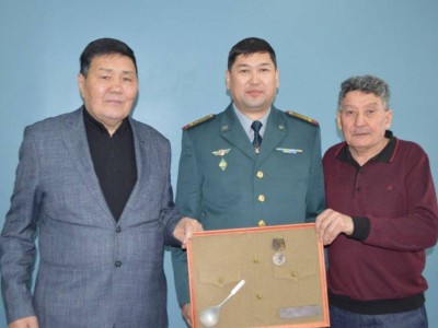 
                    Награда нашла потомков героя Второй мировой войны в Караганде
                