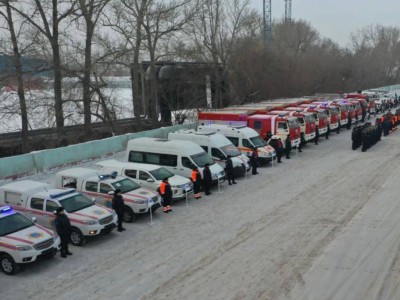 
                    Караган­динские спасатели полу­чили новую технику
                