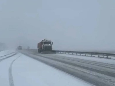 
                    Ограничено движение на нескольких участках республиканских автодорог
                