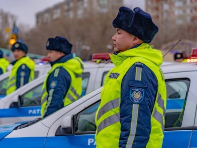 
                    Новые служебные авто получили полицейские ВКО
                