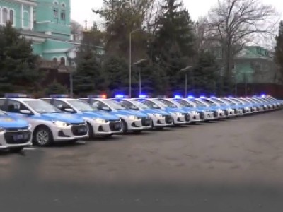 
                    Полиции Алматы выдали новые внедорожники
                